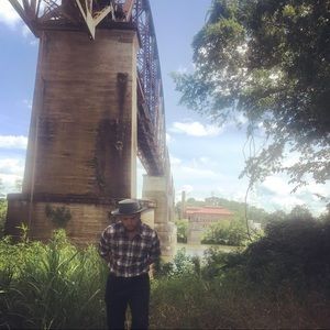 Meet your Posher, Anthony